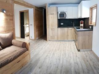 Charme et Confort au Centre de Val d'Isère – 2 Pièces Cabine Rénové pour 5 Pers., Proche Pistes - FR-1-518-25 - Val dʼIsère - 9