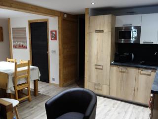 Charme et Confort au Centre de Val d'Isère – 2 Pièces Cabine Rénové pour 5 Pers., Proche Pistes - FR-1-518-25 - Val dʼIsère - 3