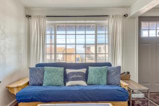 Cake by the Ocean - 4