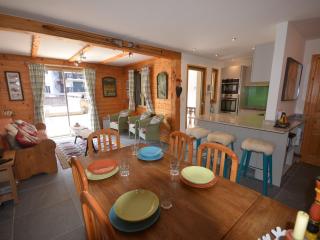 Appartement Centre Les Gets, Pied des Pistes, Belle Terrasse, 2 Ch, 1 Cabine, 6/8 Couchages - FR-1-623-99 - Les Gets - 0