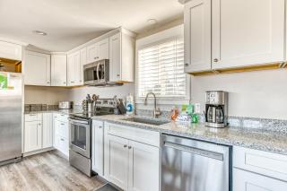 The Harbor House - 4