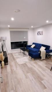Modern Stylish Apartment in Birmingham - West Bromwich - 0