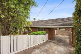 At the Hilltop - sleeps 10 - Belmont - 5