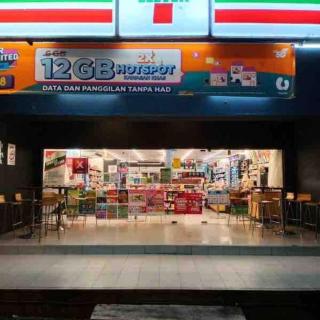 Family Units at Pacific Tower near Jaya One by ComfyAsia - Petaling Jaya - 3