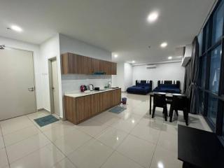Family Units at Pacific Tower near Jaya One by ComfyAsia - Petaling Jaya - 1