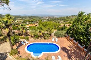 Catalunya Casas Elegant Mountain Villa just 30km to Barcelona - Corbera de Llobregat - 6