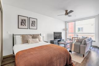 Columbia City Studio w WD Gym nr Light Rail SEA-345 - Seattle - 4