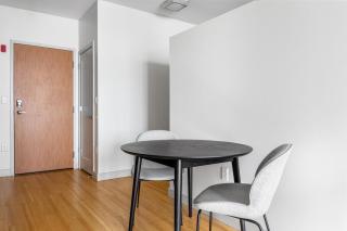 S Boston studio w Gym WD by Seaport on D BOS-350 - 6