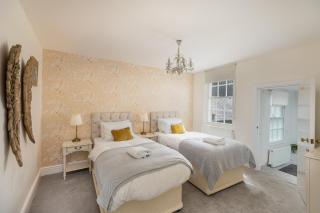 6 Bedroom City Centre Georgian Town House - Abbey & Baths-2 min walk - Bath - 2