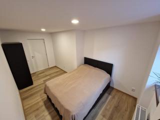 GIRO Guest House - 1