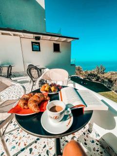 Gogo's Boutique Hotel - Dhërmi - 6