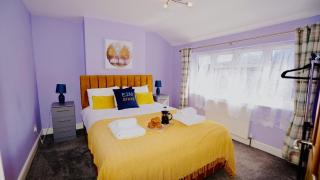E2M Stays Beautiful House Close To Heathrow Airport- Walking Distance To Thames River - Egham - 5
