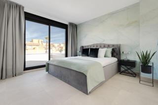 CasaBlanca- Private Heated Pool - 9