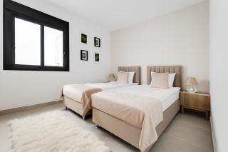 CasaBlanca- Private Heated Pool - 8