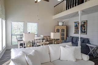 Barcelona Bay - Dauphin Island - 7