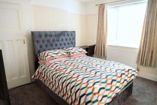 Exclusive 26 room - Ilford - 5