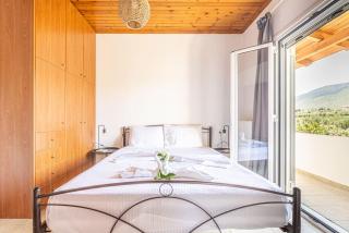 Olive Apartment near the Beach - 1