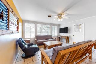 Sunny Days Lake Retreat - Main house - Kingsland - 6