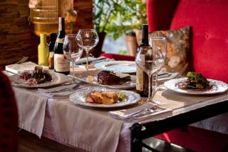 Boutique Spa Casino Hotel Lybid Plaza - Khmelnytskyi - 3