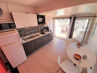 Studio Village Naturiste Devil or Eden - 1