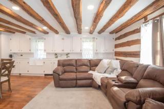 Peaceful Hollow - Manchester - 9