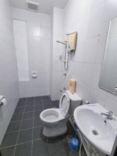 Cozy Party Homestay nearby Airport - Sandakan - 5