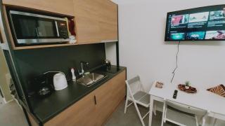 Peaceful Basement Apartment with Terrace & free GYM - Budapest - 0