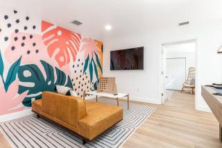 CasaOlita • Pool Table • 3mi to Beach • Full Kitch - Fort Lauderdale - 3