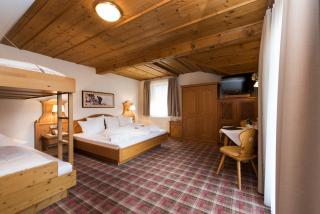 Hotel Brunnenhof - 1