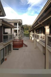 Riverbend Lodge #001 - 9
