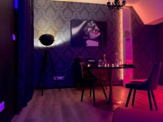 Love room avec jacuzzi privé - Bonnétable - 2