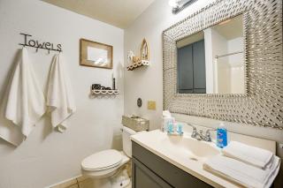 12 Mi to Eureka Springs: Charming Studio Retreat - 1