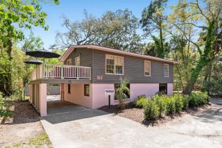Folly Vacation Vintage Cottage 317 East - Folly Beach - 0
