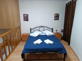 Two-storey maisonette next to the port - Mantoúkion - 7