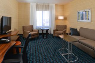 Fairfield Inn & Suites by Marriott Gallup - Gallup - 1