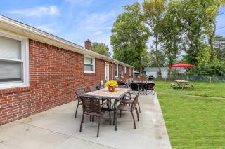 New! Peaceful & Relaxing 2BR Flat, Top Location - Shelby - 1