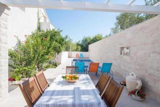 Family friendly apartments with a swimming pool Supetar, Brac - 16774 - Supetar - 5