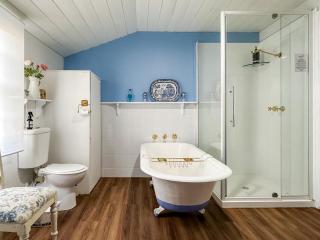 Alice's Cottages - Launceston - 4