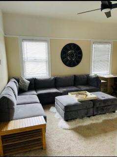Fully furnished (Pearl) Modern deco updated 1 bedroom/1bathroom - Alameda - 3
