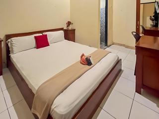 Akavi Homestay Jayapura Redpartner - Jayapura - 5