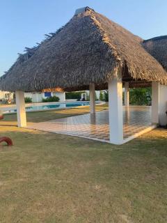 Enjoy a beautiful beach house in Panamá - Río Hato - 4