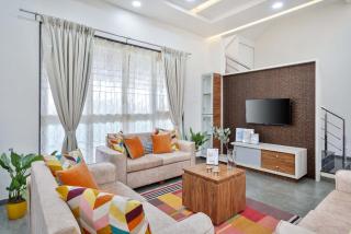 StayVista's Vinho Sunsets - Farm-View Villa Near Sula with Pool & Terrace - 5