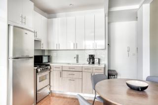 UWS 1br w elevator doorman gym nr Central Park NYC-1006 - New York - 5