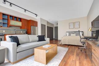 E Lake Studio w Pool Gym nr Space Needle SEA-212 - 9