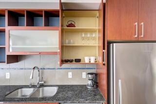 E Lake Studio w Pool Gym nr Space Needle SEA-212 - 4