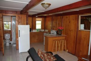 Rock Castle Resort - Lake George - 3