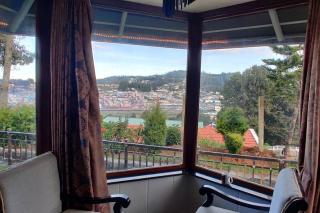 Norsu near Rose Garden–View of RaceCourse&lake - Udagamandalam - 3