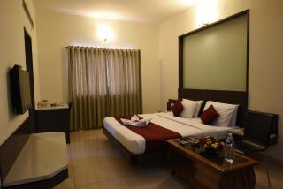 Hotel LandmarK Coimbatore - 8