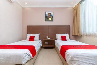 RedDoorz Premium at Hotel Ratu Residence - Paalmerah - 9