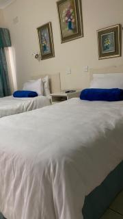 Twin Room in Hillside - 2087 - Bulawayo - 9